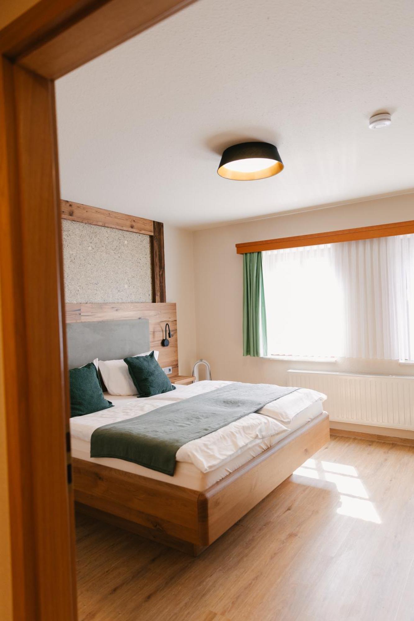 Rosswein Zur Margarethenmuehle - Landgasthof Und Waldhotel מראה חיצוני תמונה